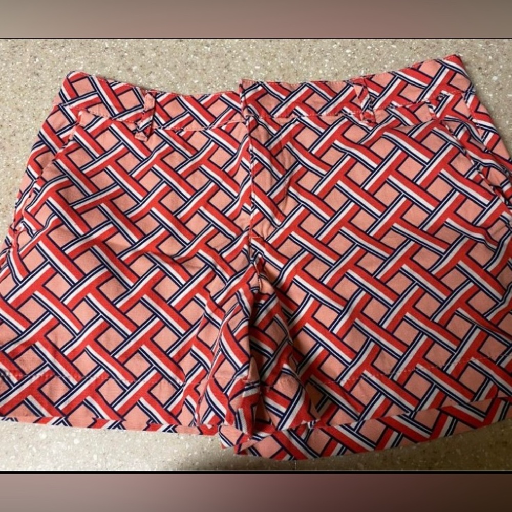 Ladies Size 4 Joe Fresh Dress Shorts
